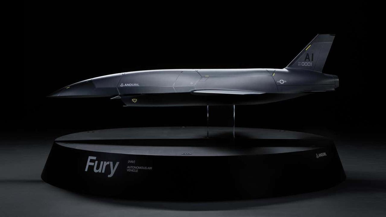 VRヘッドセットの次は軍事産業。Oculus創業者がAI戦闘機を発表