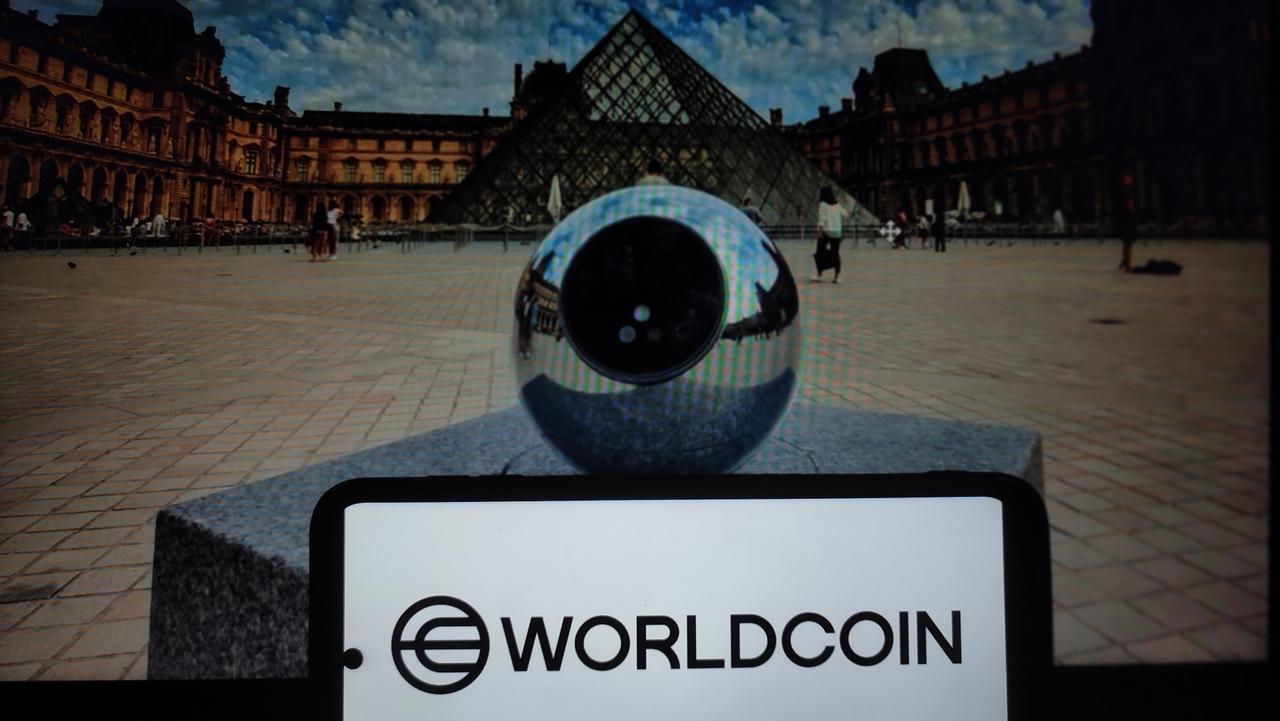 壮大な目標を掲げる｢Worldcoin｣リリースから1カ月、仮想通貨の価値は？